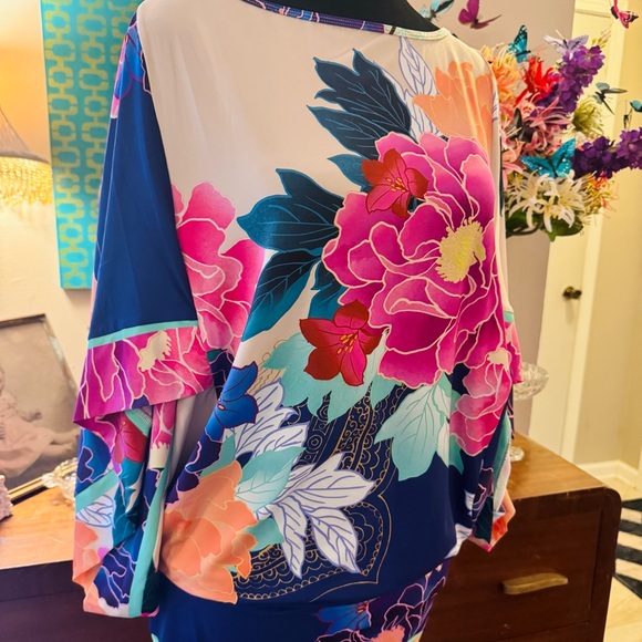Floral Kimono Sleeve Mini Dress - Picture 4 of 5
